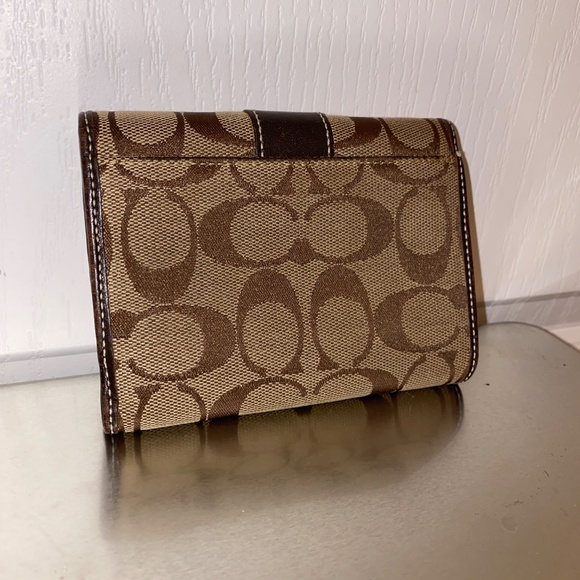 Coach Leatherwear Est. 1941 Wallet Medium Brown Logo Canvas with Leather Trim - Picture 2 of 3